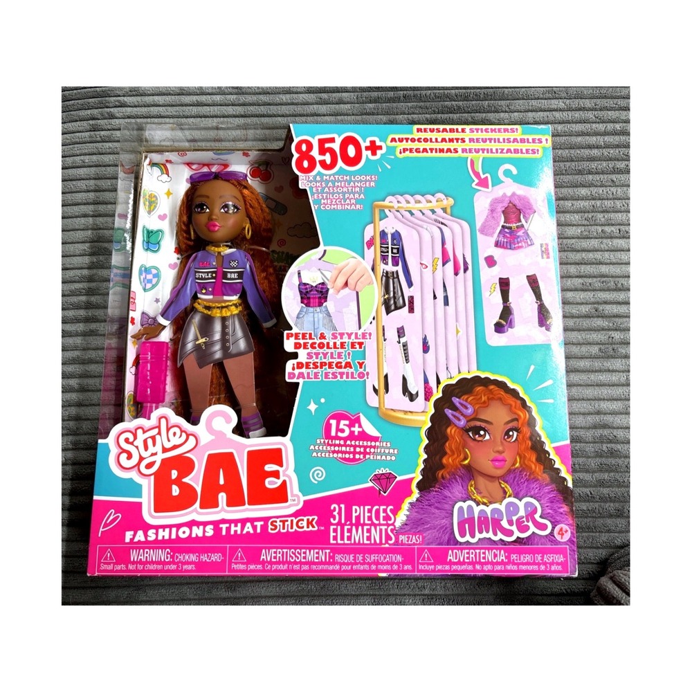 Style Bae Harper Streetwear Queen Fashion Doll 31 Piece Set Reusable Stickers